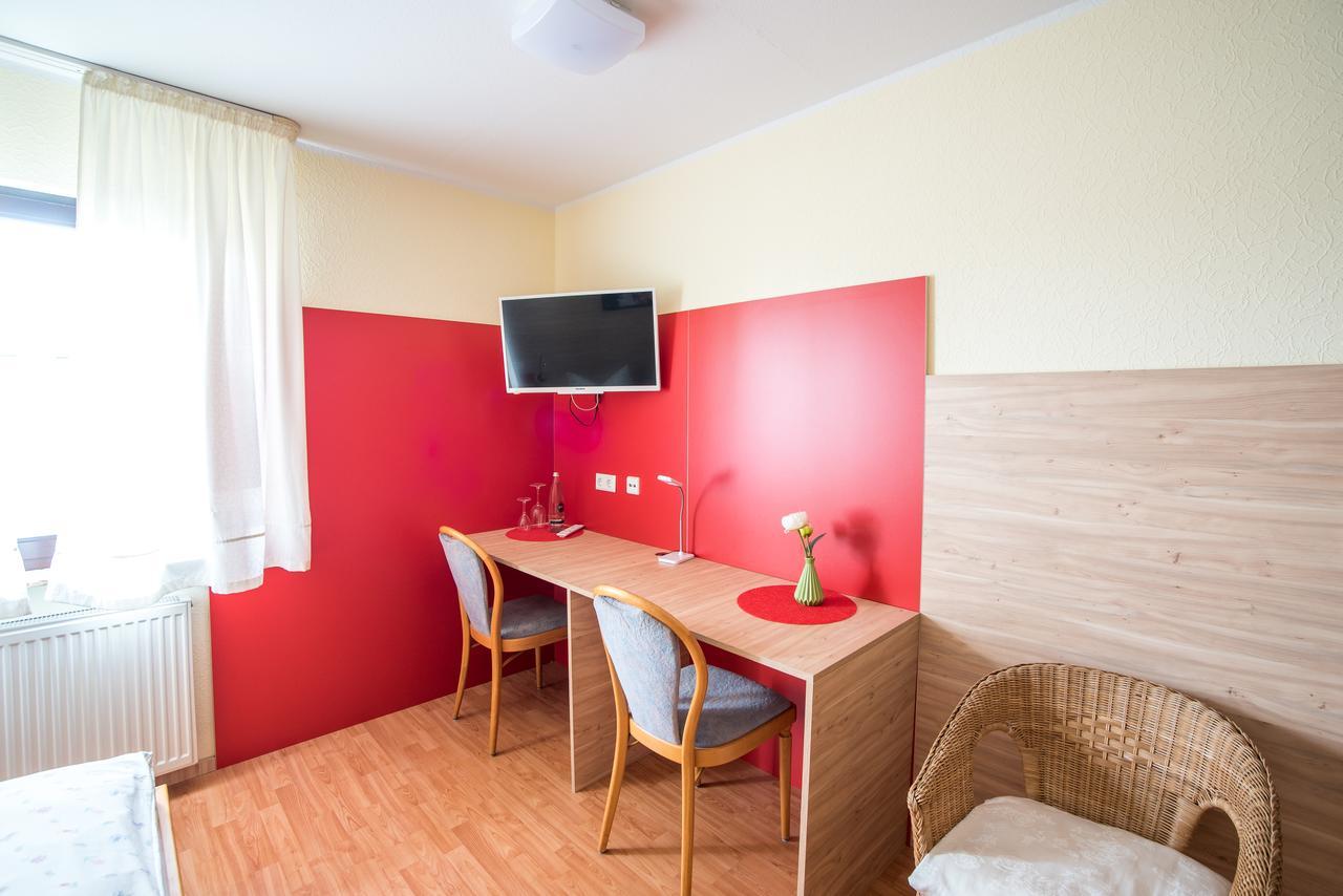 Hotel Schweizerhof Böbingen an der Rems Zewnętrze zdjęcie